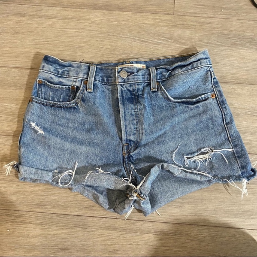 Levi Jean wedgie short 30
